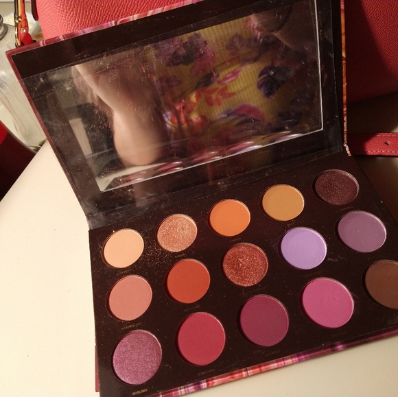 Hip dot "Zion"  Eyeshadow Palette - Picture 2 of 4